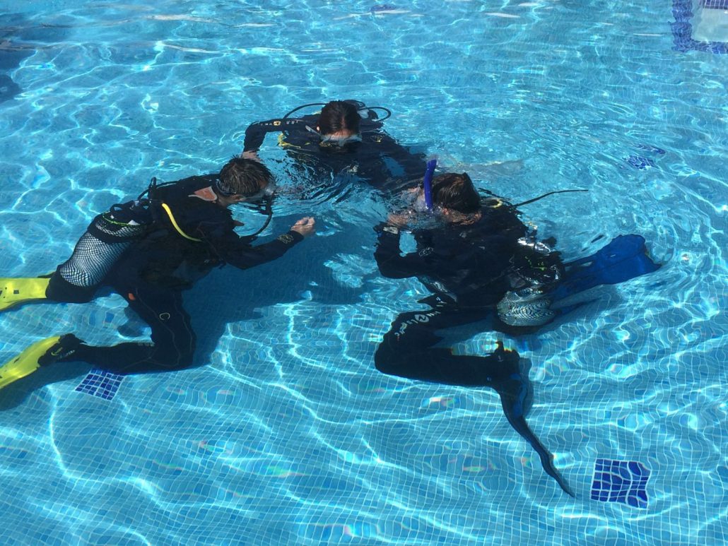 Diver Training Discover Scuba Diving